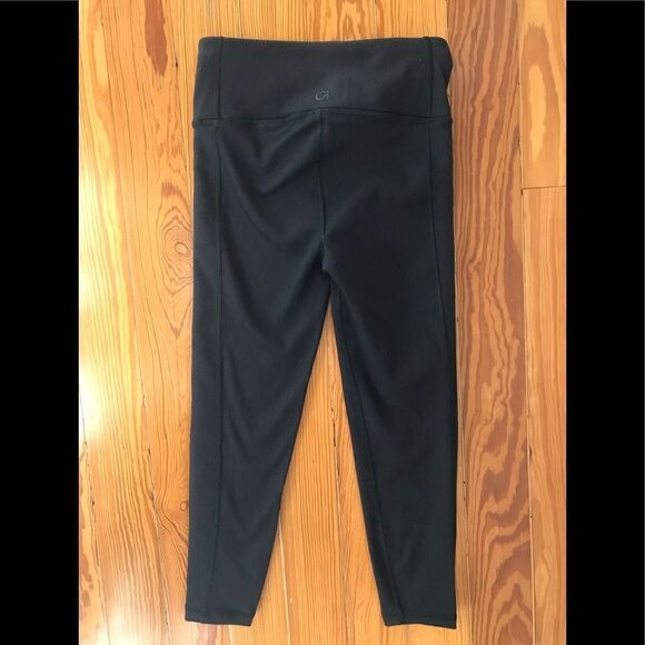 GapFit High Rise Blackout Full Length Leggings - Picture 11 of 11